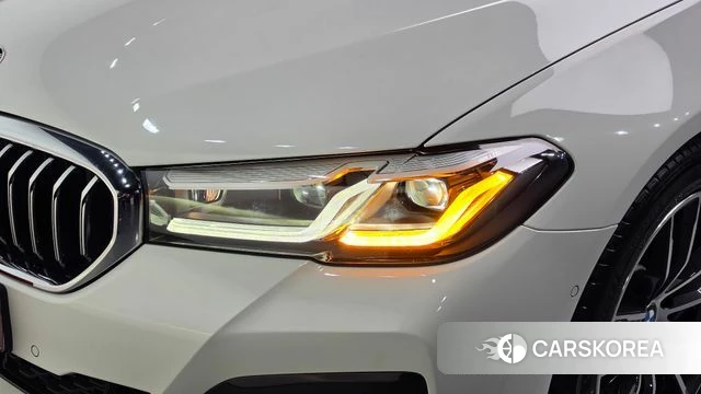 BMW 5 Series (G30) id 4489594 из Кореи 14