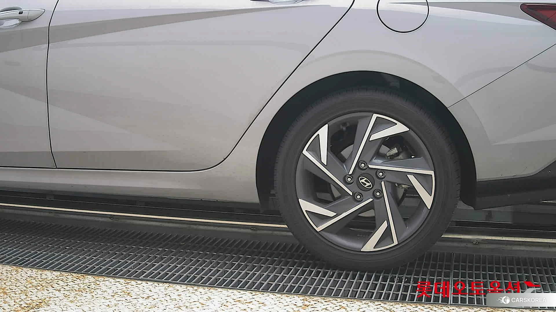 Hyundai Avante id 4669147 из Кореи 14