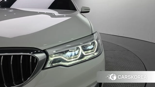 BMW 5 Series (G30) id 4551278 из Кореи 14
