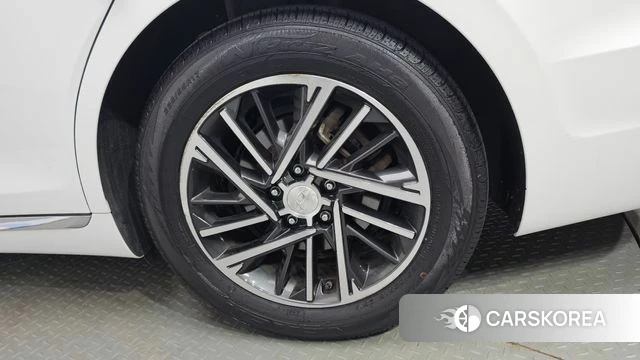 Hyundai The New Grandeur IG id 4619638 из Кореи 14