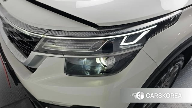 Kia Seltos id 4283508 из Кореи 14