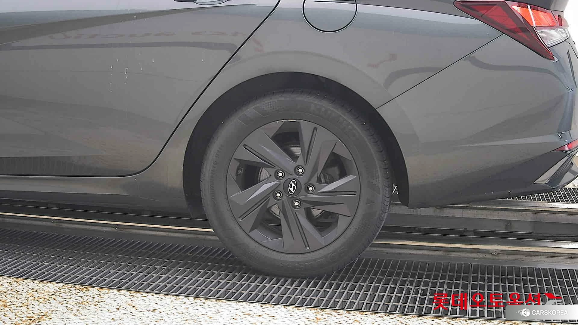 Hyundai Avante Hybrid id 4679344 из Кореи 14