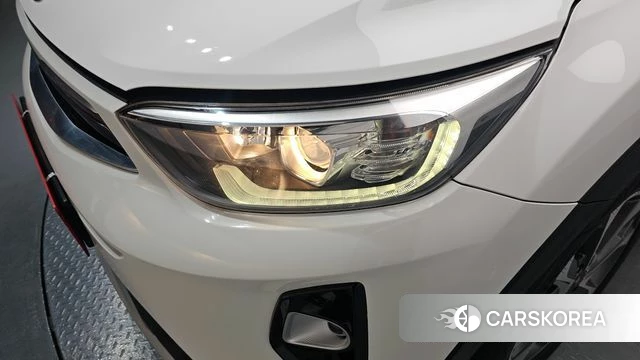 Kia Stonic id 4435673 из Кореи 14