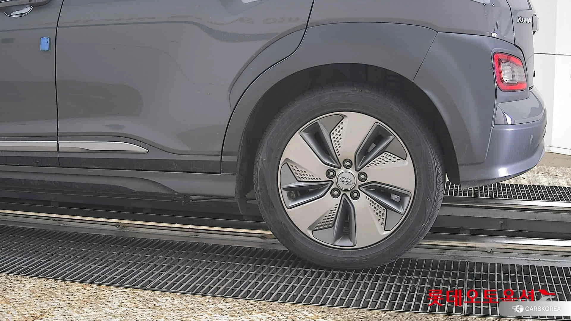 Hyundai KONA Electric id 3888321 из Кореи 14