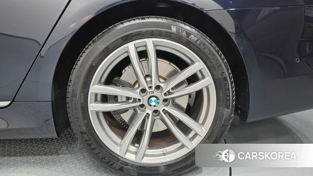 BMW 7 Series (G11) id 4937436 из Кореи 14