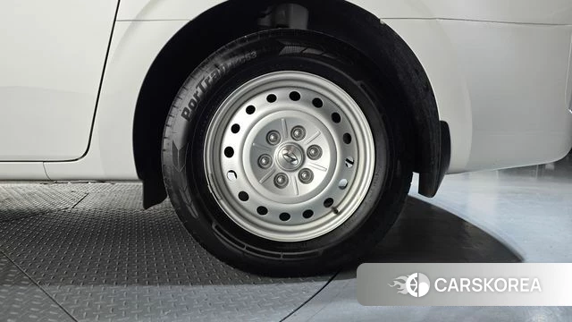 Hyundai Staria id 4602383 из Кореи 14