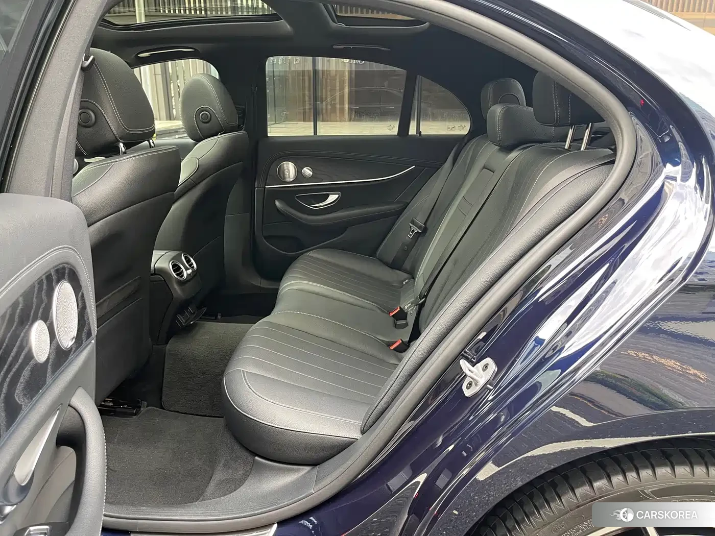 Mercedes-Benz E-Class id 4600786 из Китая 14