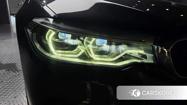BMW 5 Series (G30) id 4397182 из Кореи 14