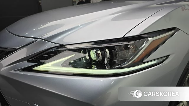Lexus ES300h 7th generation id 4726666 из Кореи 14