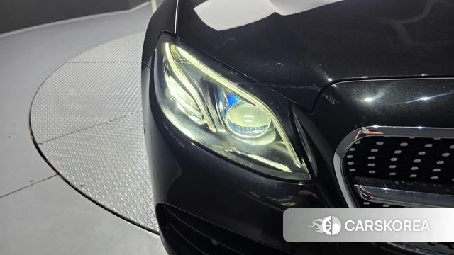 Mercedes-Benz E-Class W213 id 4519512 из Кореи 14