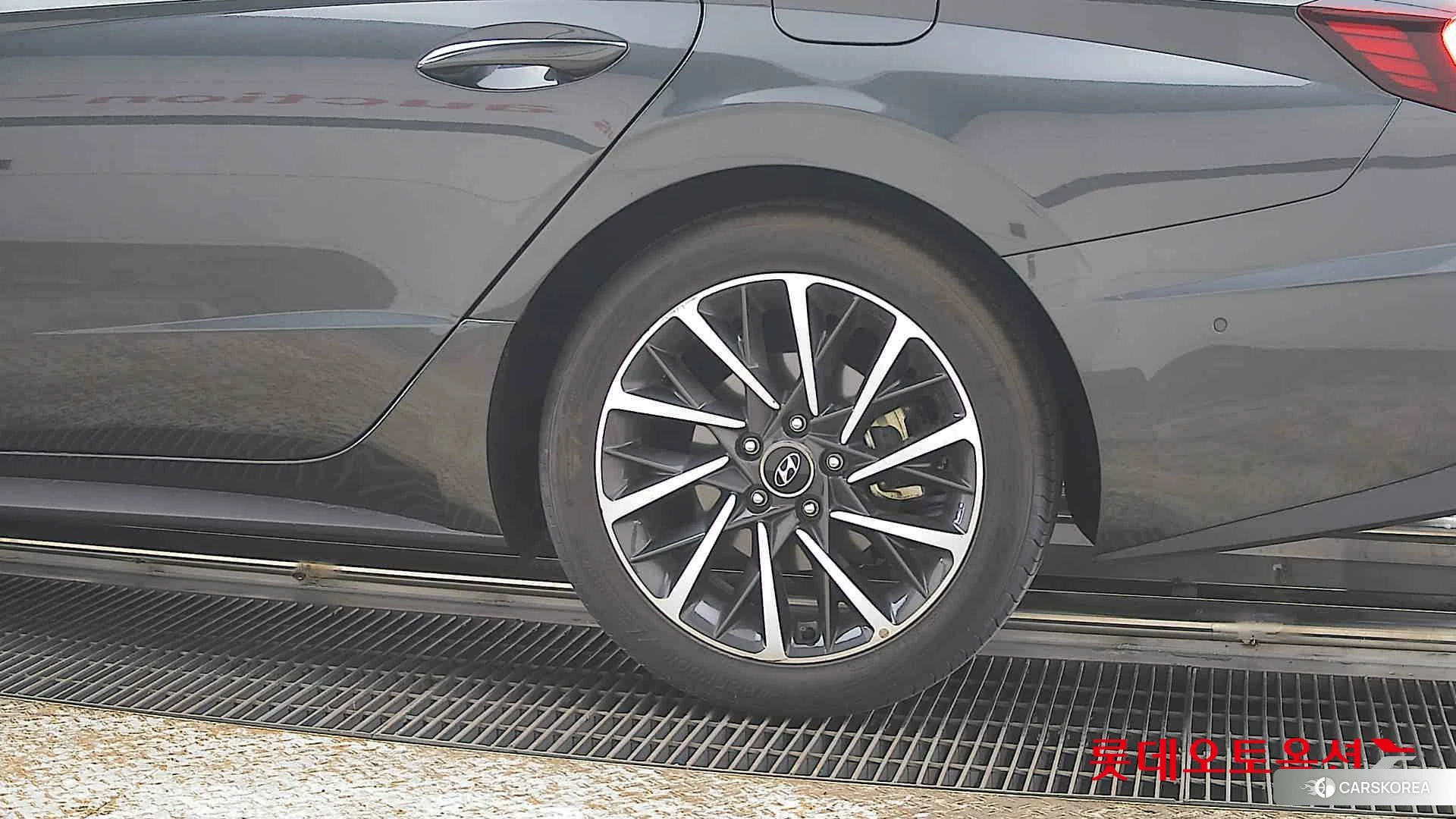 Hyundai Sonata id 3869294 из Кореи 14