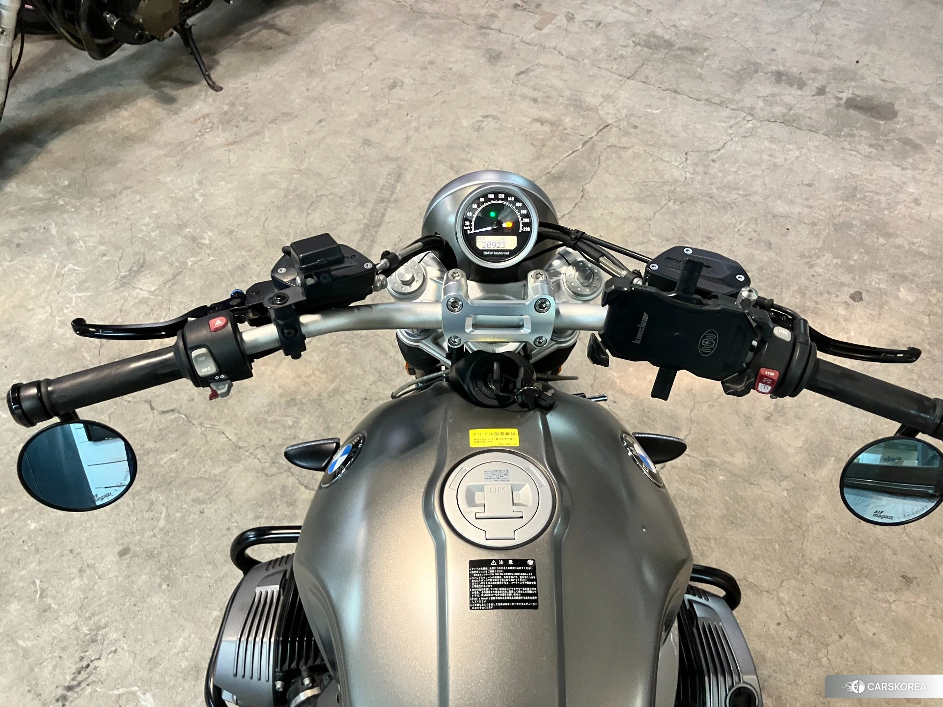 Проданный BMW R NINE T SCRAMBLER id 4312711 из Японии, фото 14