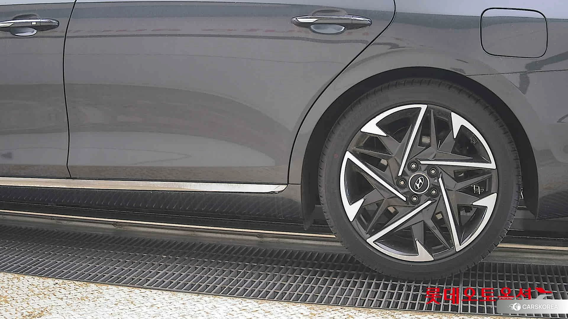 Hyundai Grandeur id 4296803 из Кореи 14