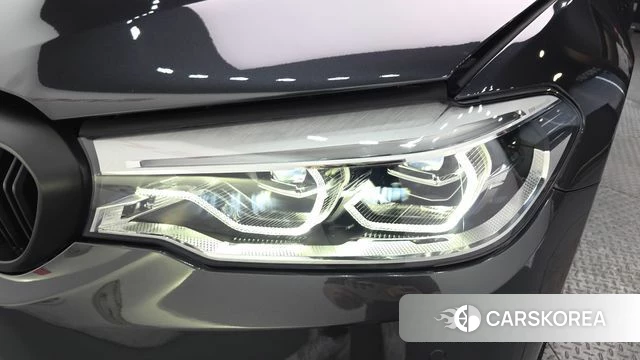 BMW 5 Series (G30) id 4477171 из Кореи 14