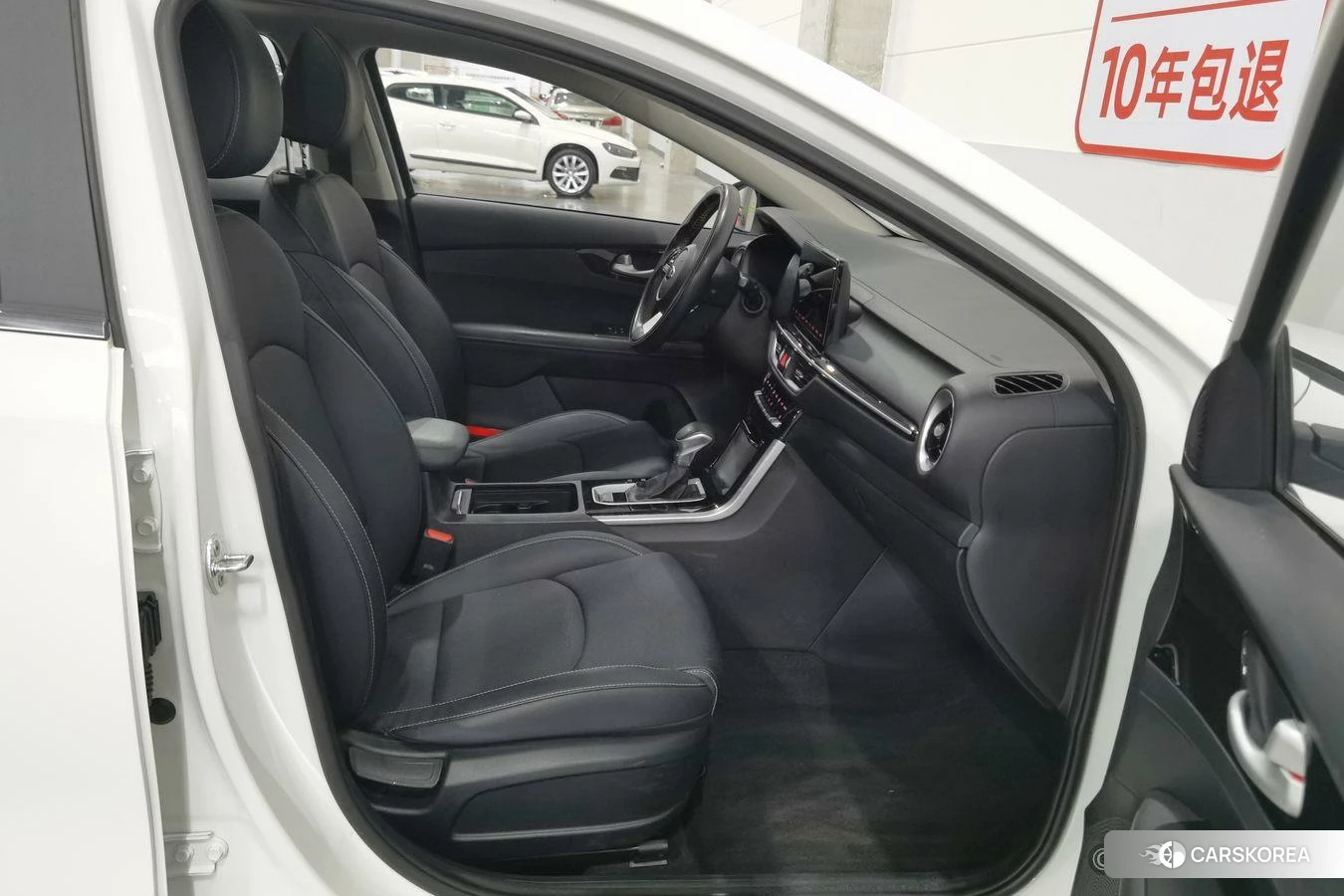 Kia K3 id 4514012 из Китая 14