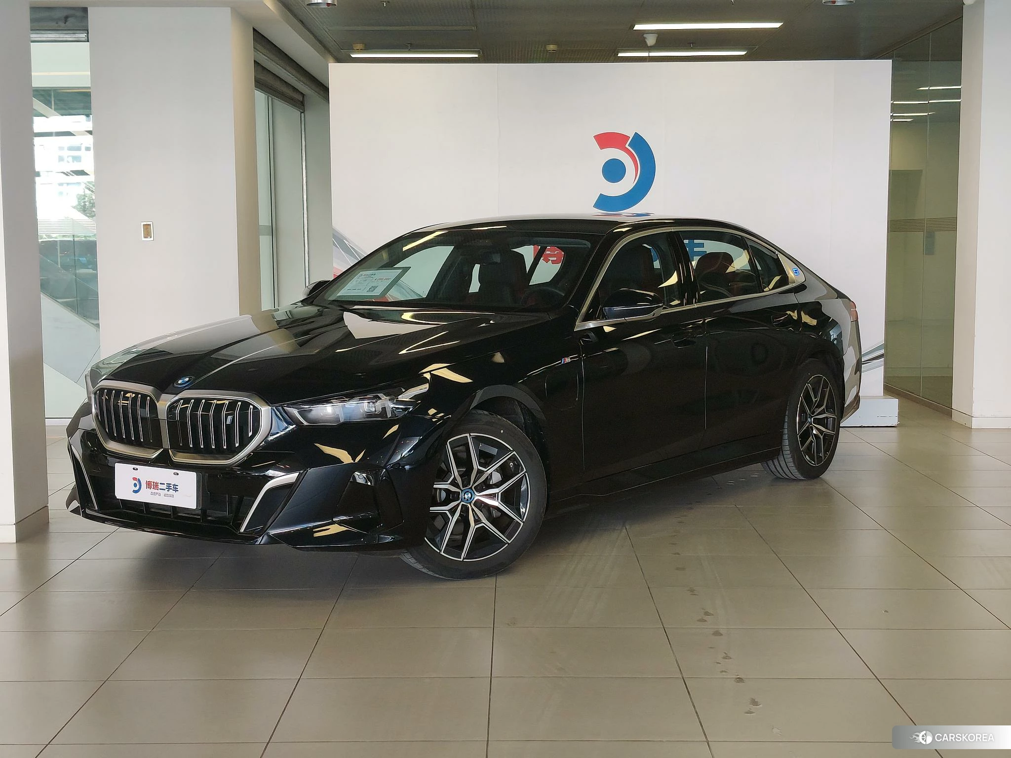 BMW i5 id 4487163 из Китая 14