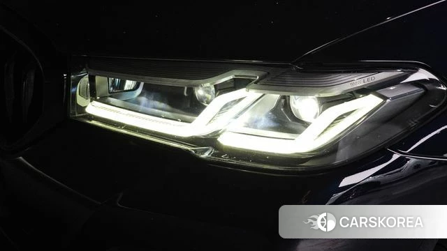 BMW 5 Series (G30) id 4370375 из Кореи 14