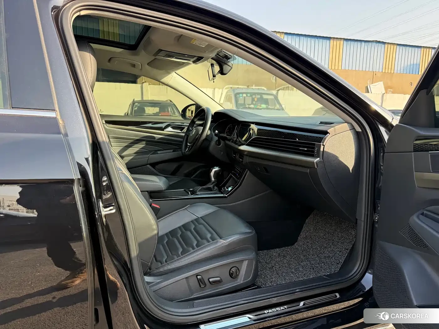 Volkswagen Passat id 4546533 из Китая 14