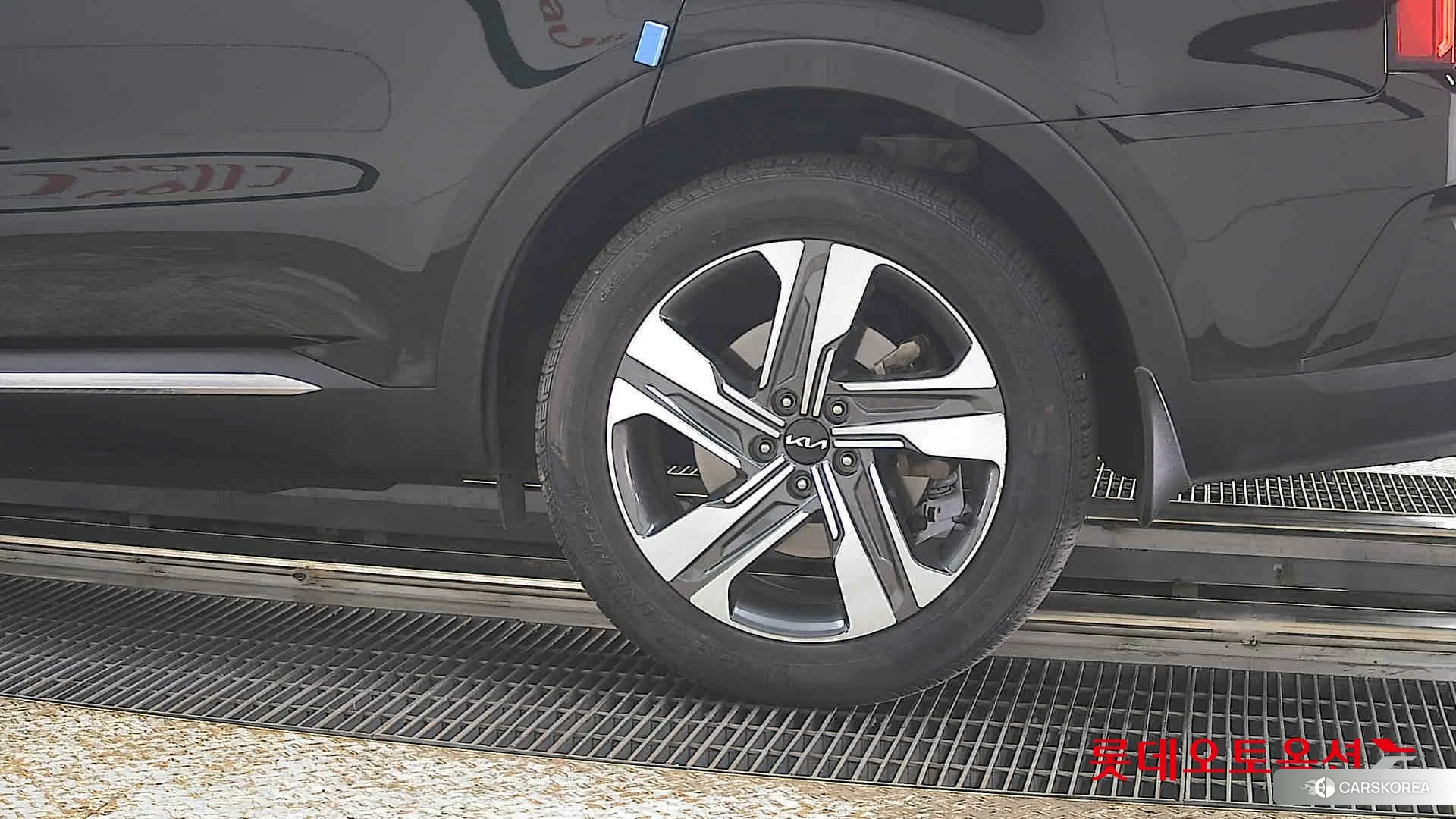 Kia Sorento Hybrid id 3888399 из Кореи 14