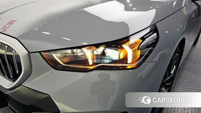 BMW 5 Series (G60) id 4222535 из Кореи 14