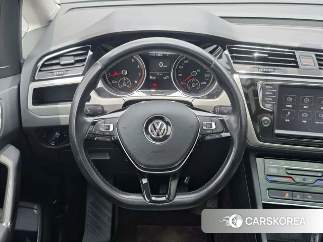 Volkswagen Touran L id 4290593 из Китая 14