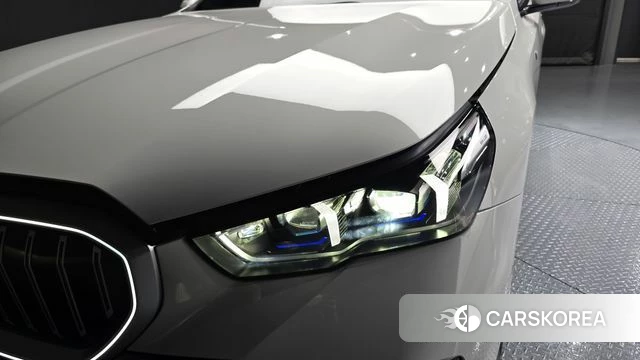 BMW 5 Series (G60) id 4665125 из Кореи 14