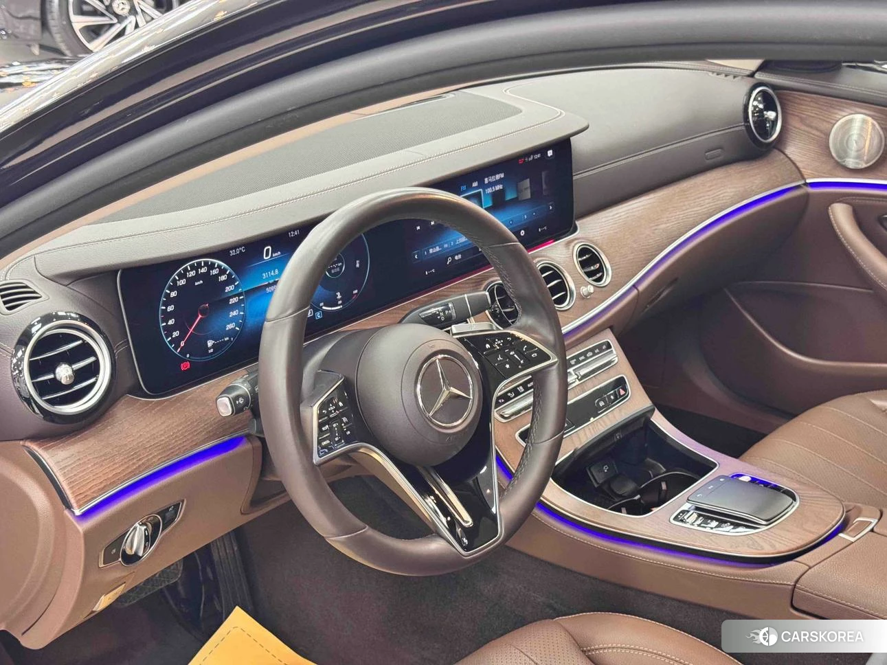 Mercedes-Benz E-Class id 4510938 из Китая 14