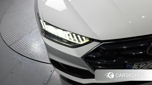 Audi A7 (4K) id 4362474 из Кореи 14