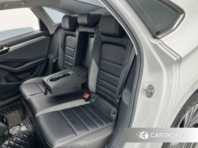 Volkswagen Sagitar id 4353737 из Китая 14