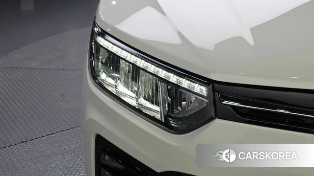 Ssangyong Tivoli Air id 4573380 из Кореи 14