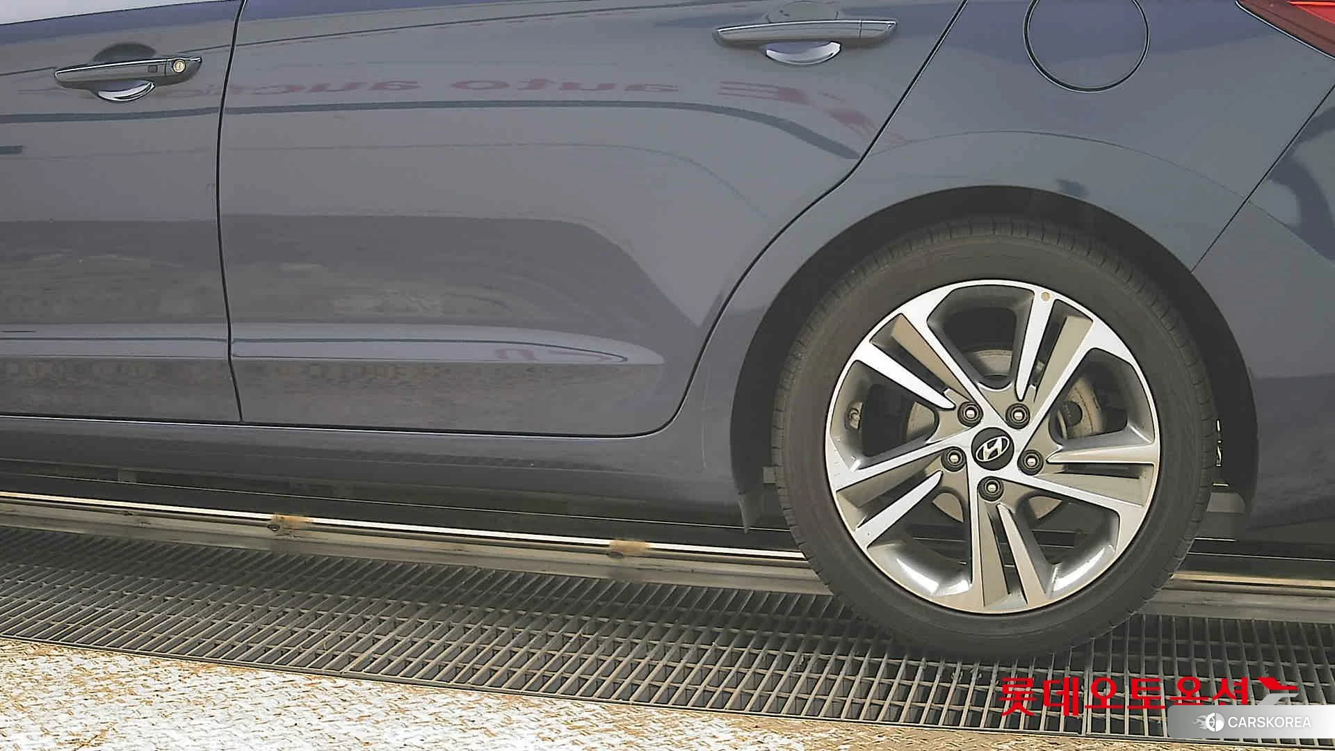 Hyundai Avante id 3869318 из Кореи 14