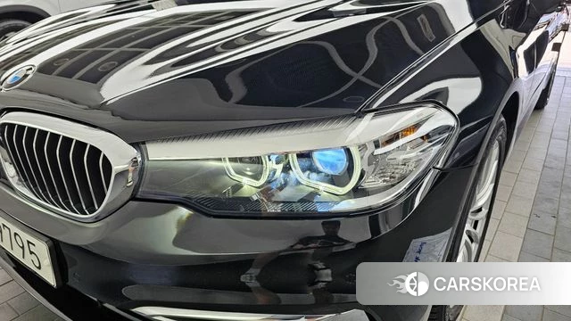 BMW 5 Series (G30) id 4416856 из Кореи 14