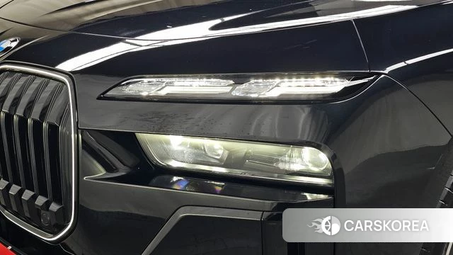 BMW 7 Series (G70) id 4762347 из Кореи 14