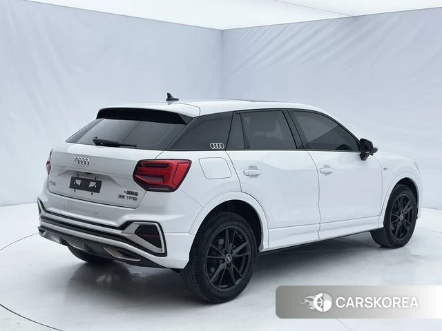 Audi Q2L id 4276473 из Китая 14