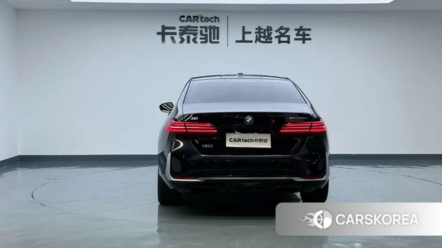 BMW i5 id 4257839 из Китая 14