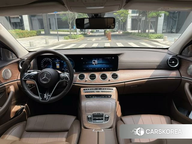 Mercedes-Benz E-class id 4278032 из Китая 14