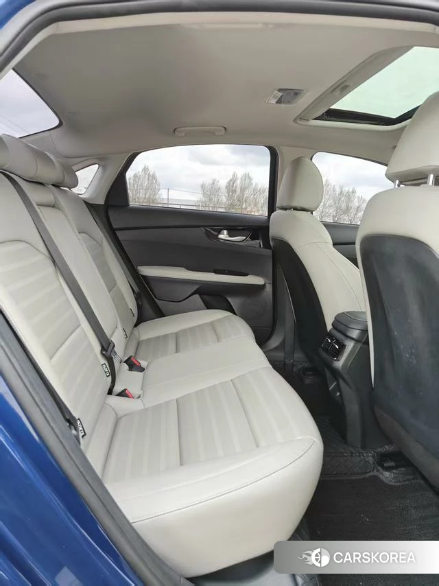 Kia K3 id 4297729 из Китая 14