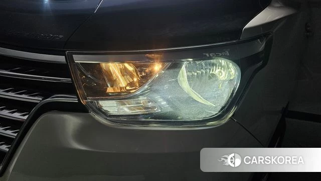 Hyundai The New Grand Starex id 4232342 из Кореи 14