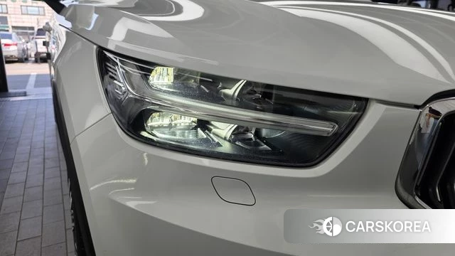 Volvo XC40 id 4519838 из Кореи 14
