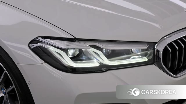 BMW 5 Series (G30) id 4408753 из Кореи 14