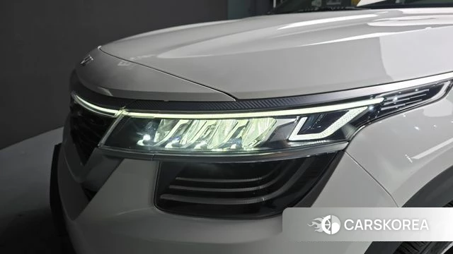 Kia Seltos id 4561635 из Кореи 14