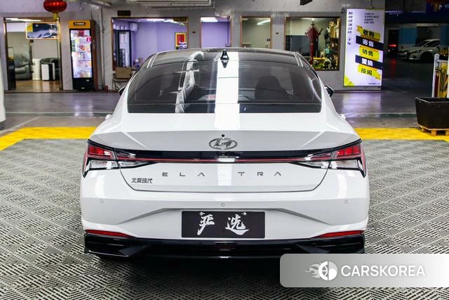 Hyundai Elantra id 4273095 из Китая 14