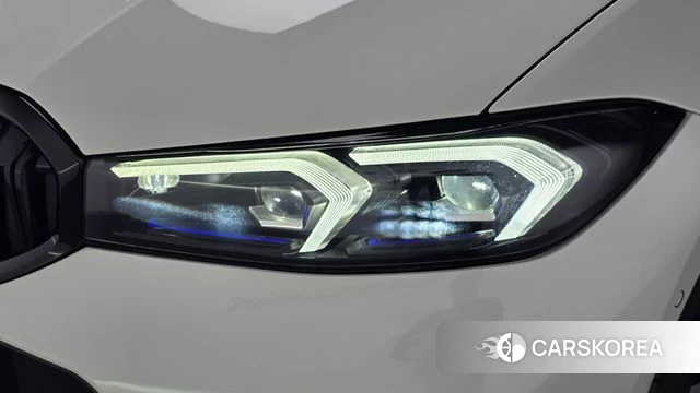 BMW 3 Series (G20) id 4612471 из Кореи 14