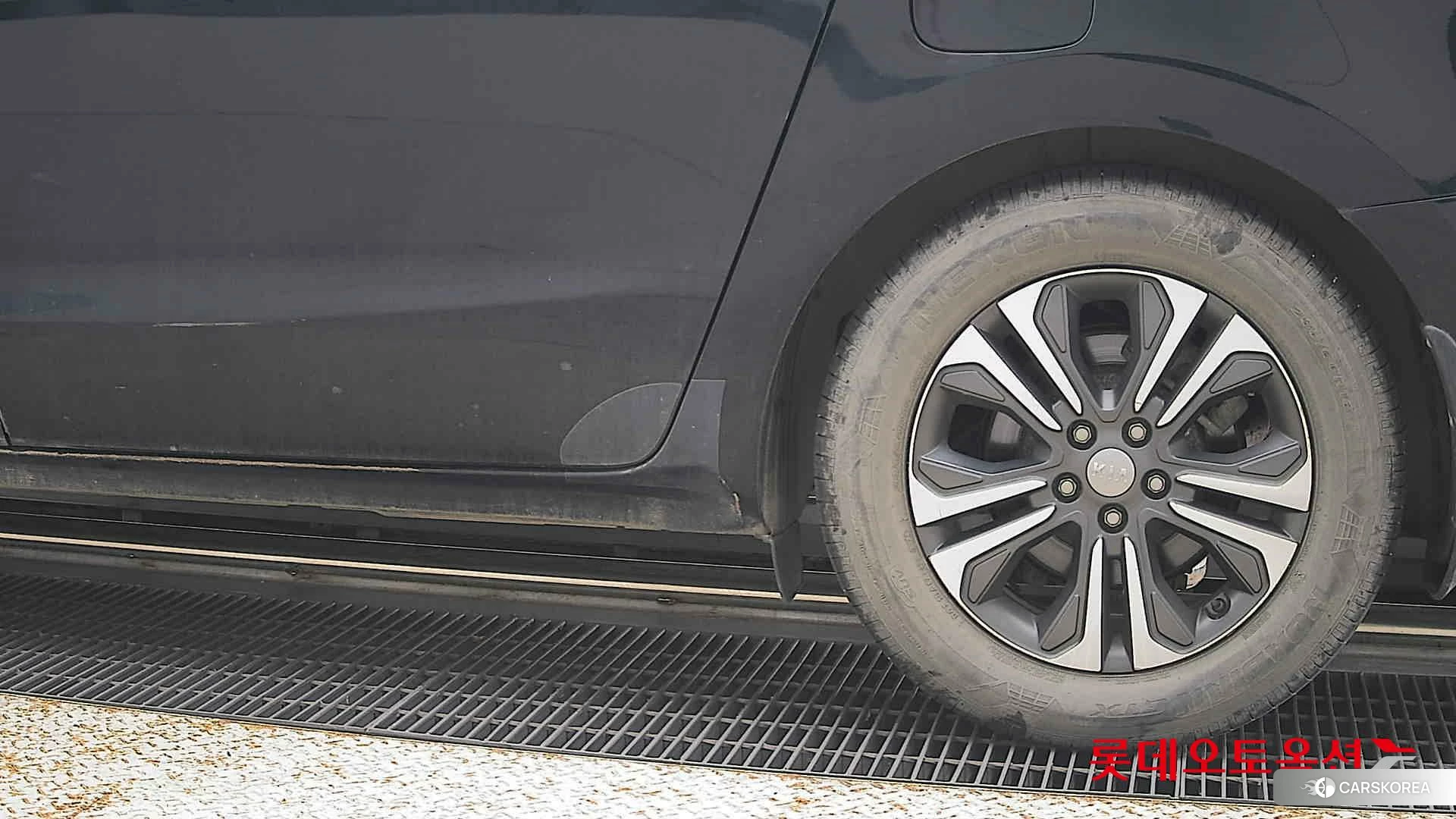 Kia Carnival id 4664332 из Кореи 14