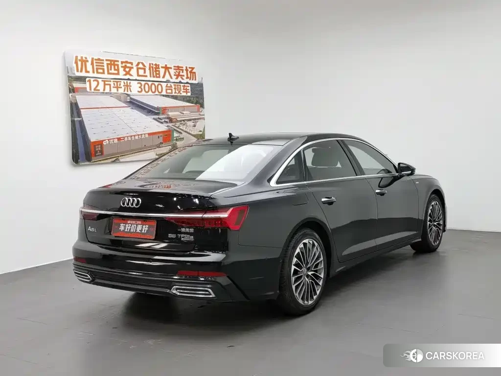 Audi A6L id 4629796 из Китая 15