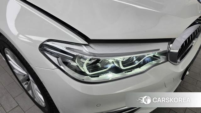 BMW 5 Series (G30) id 4446471 из Кореи 14