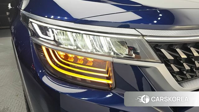 Kia Seltos id 4422943 из Кореи 14