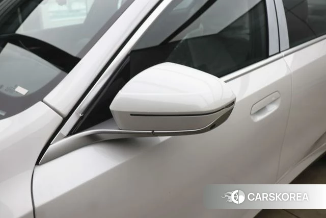 BMW 5 series id 4198976 из Китая 14