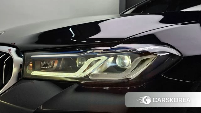 BMW 5 Series (G30) id 4469175 из Кореи 14