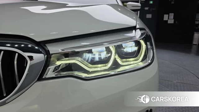 BMW 5 Series (G30) id 4430072 из Кореи 14